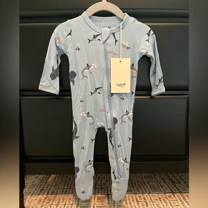 Kyte BABY zippered footie pajamas, Stream Shark 3-6